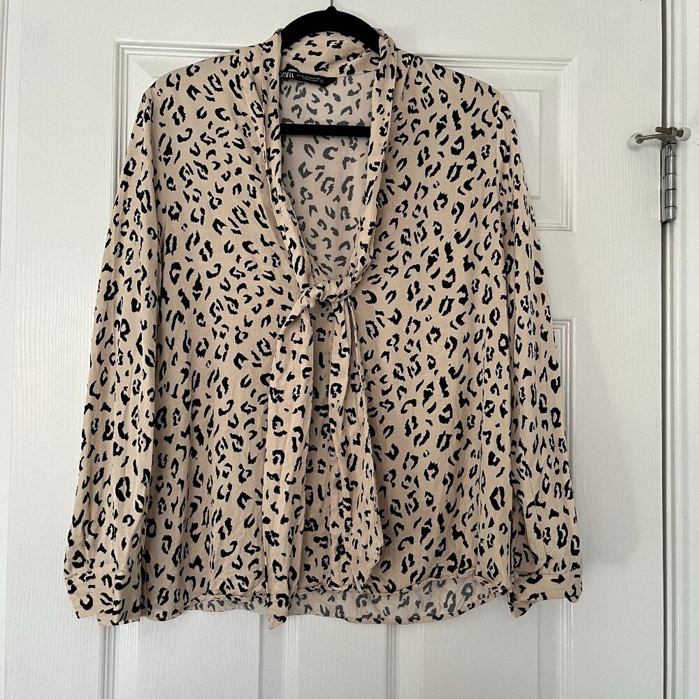 ZARA Oversized Leopard Animal Print Satin Tie Neck Blouse Shirt Office Chic M